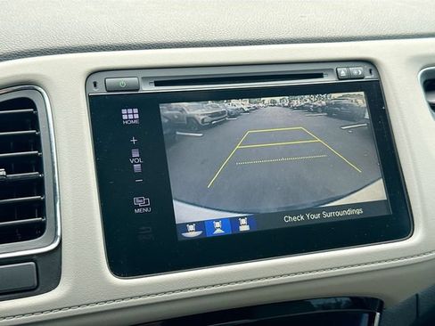 Used 2018 Honda HR-V EX-L image 19