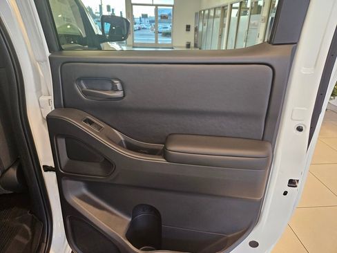 New 2026 Nissan Frontier SV w/ SV Convenience Package image 28