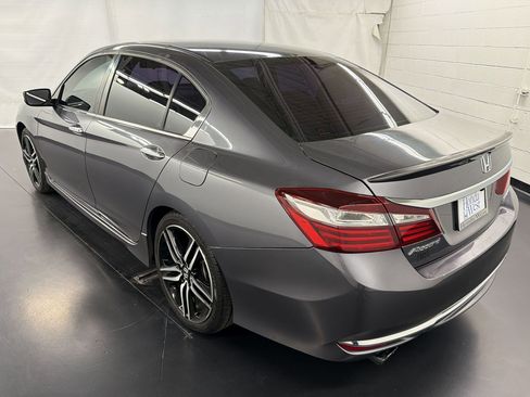 Used 2016 Honda Accord Sport image 3