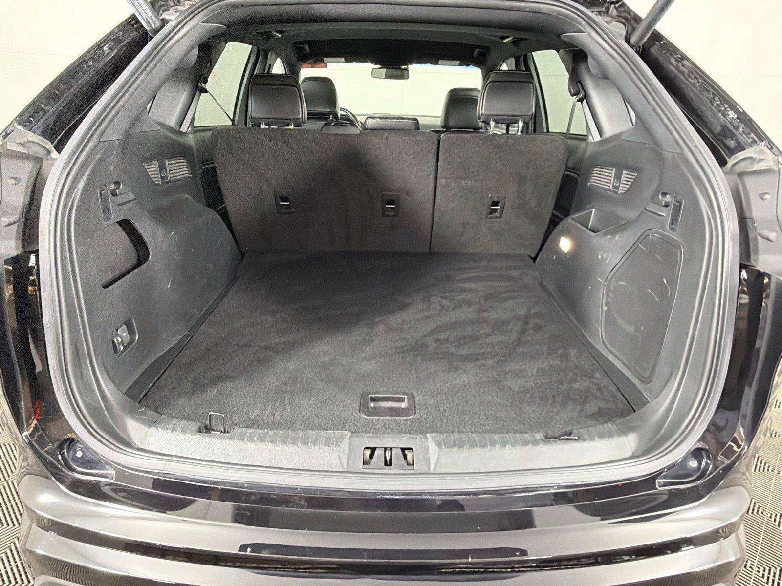 Used 2022 Ford Edge ST AWD/4WD image 14