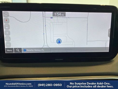 Certified 2023 Hyundai Santa Fe SEL w/ Cargo Package AWD/4WD image 7