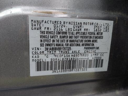 Used 2024 Nissan Sentra S FWD image 33