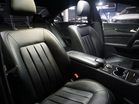 Used 2018 Mercedes-Benz CLS 550 4MATIC image 19