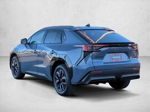 New 2026 Subaru Solterra Premium image 9