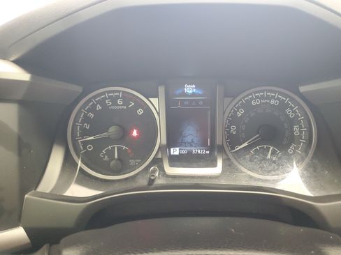 Used 2023 Toyota Tacoma SR5 RWD image 23