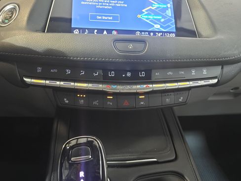 Used 2023 Cadillac XT4 Premium Luxury w/ Enhanced Visibility Package FWD image 21