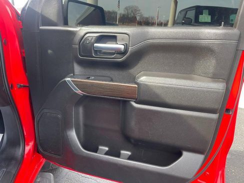 Used 2019 Chevrolet Silverado 1500 LT w/ All-Star Edition image 9