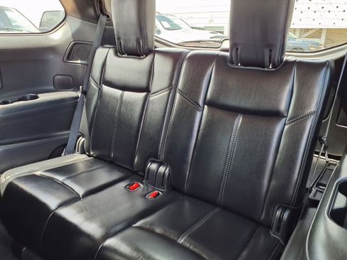 Used 2015 Nissan Pathfinder SL w/ SL Premium Package FWD image 14