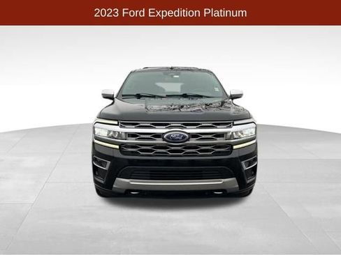 Used 2023 Ford Expedition Platinum image 2