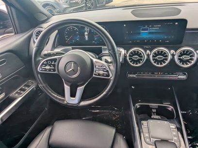 Used 2022 Mercedes-Benz GLB 250 4MATIC w/ Premium Package Lite