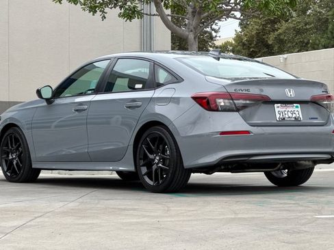 Certified 2026 Honda Civic Sport image 3