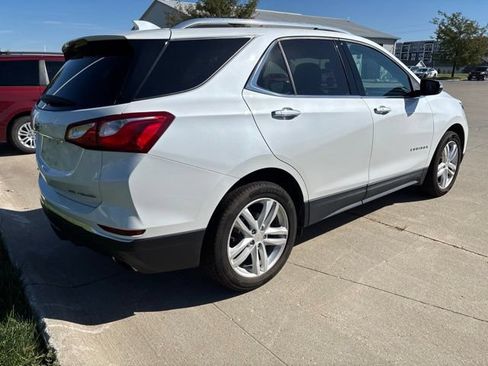 Used 2020 Chevrolet Equinox Premier AWD/4WD image 7
