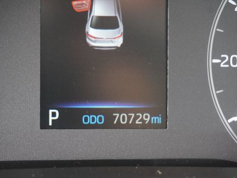 Used 2023 Toyota Corolla LE FWD image 8