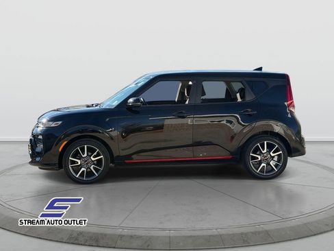 Used 2022 Kia Soul GT-Line image 5