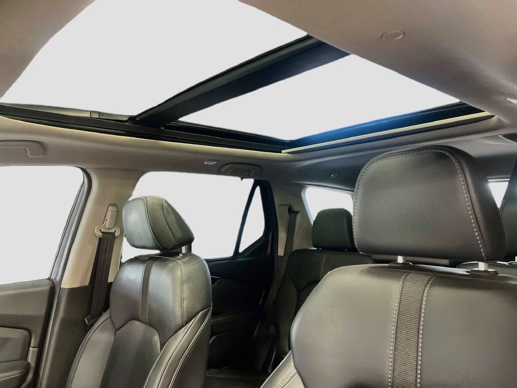 Used 2025 Honda Pilot Touring image 23