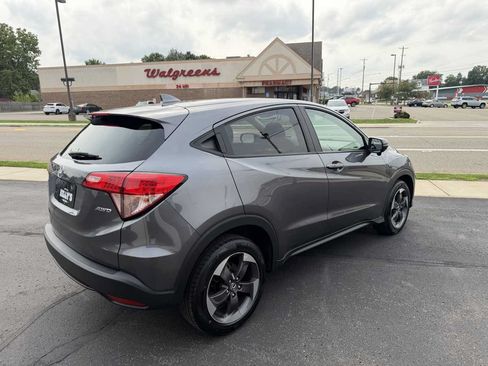 Used 2018 Honda HR-V EX image 5