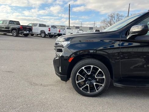 Used 2021 Chevrolet Suburban RST w/ Rear Media and Nav Package image 6
