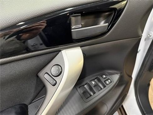 New 2026 Mitsubishi Eclipse Cross ES image 14