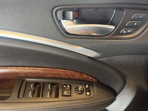 Used 2017 Acura MDX FWD w/ Technology Package image 32
