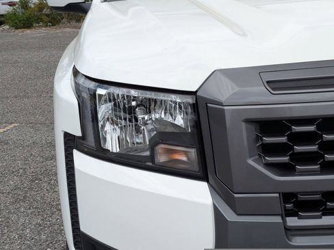New 2025 Nissan Frontier SV image 10