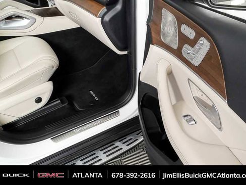Used 2022 Mercedes-Benz GLS 450 4MATIC image 26