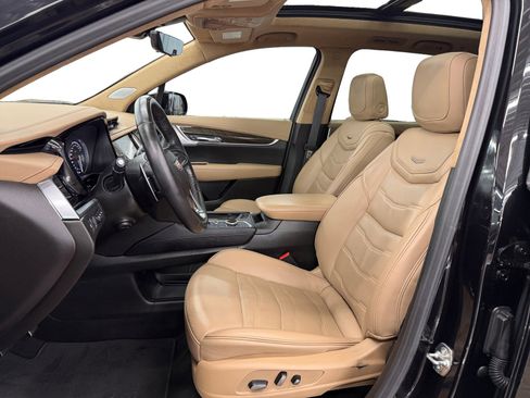 Used 2024 Cadillac XT6 Sport w/ LPO, ONYX Package AWD/4WD image 9