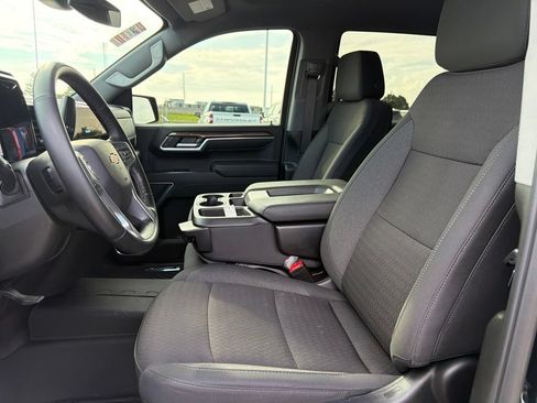 Used 2024 Chevrolet Silverado 1500 LT AWD/4WD image 18