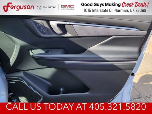 New 2026 Buick Enclave Sport Touring w/ Super Cruise Package FWD image 39
