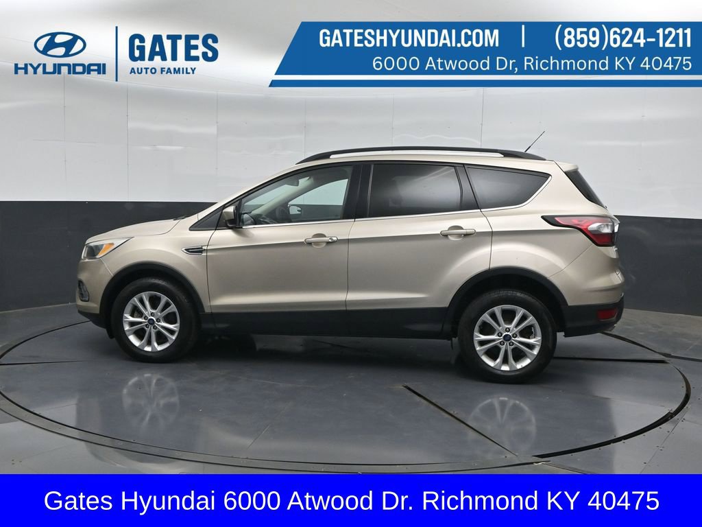 Used 2018 Ford Escape SE AWD/4WD image 7