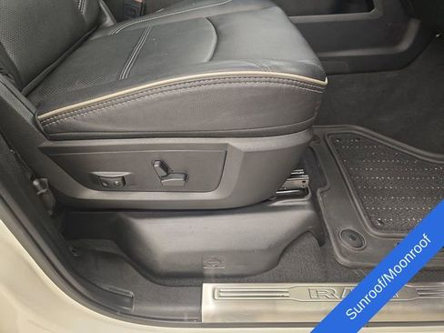 Used 2024 RAM 2500 Limited AWD/4WD image 11