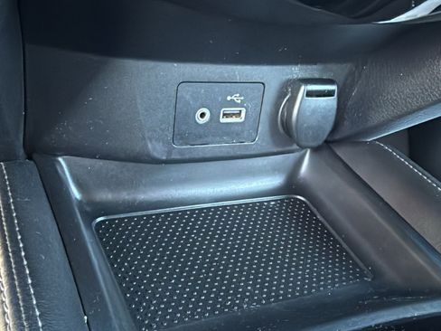 Used 2018 Nissan Rogue SL image 17