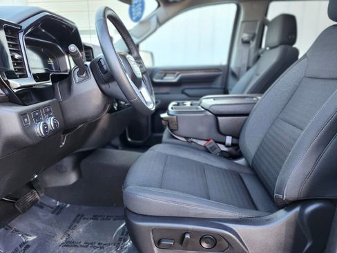 Used 2023 GMC Sierra 1500 Elevation image 16