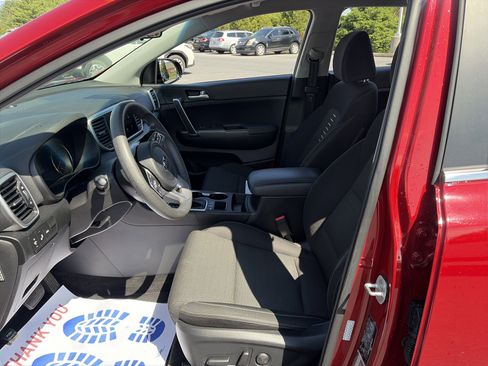 Used 2021 Kia Sportage LX w/ LX AWD Popular Package image 19