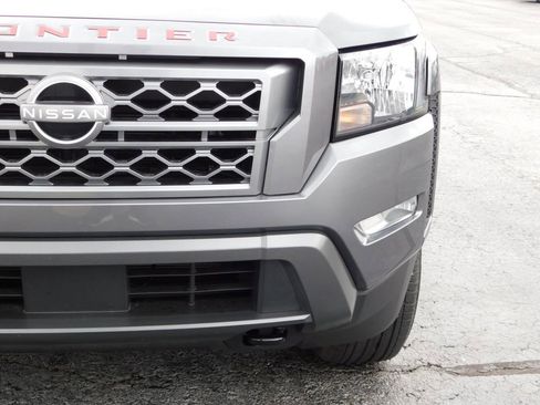 Used 2023 Nissan Frontier SV w/ SV Convenience Package image 14