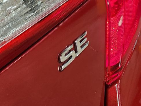 Used 2013 Toyota Camry SE image 26