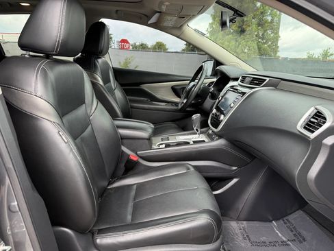 Used 2018 Nissan Murano SL w/ Moonroof Package AWD/4WD image 18