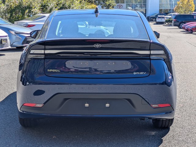 New 2027 Toyota Prius Plug-In Hybrid FWD image 5