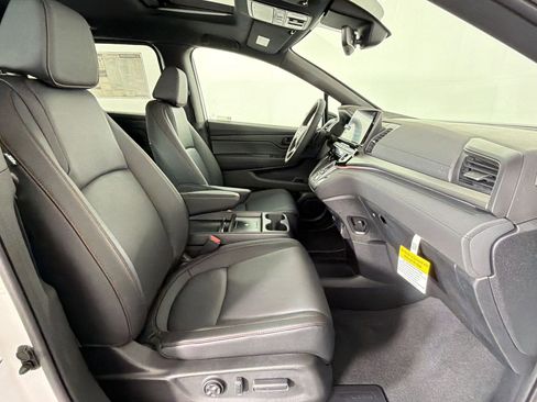 New 2026 Honda Odyssey Sport-L image 30
