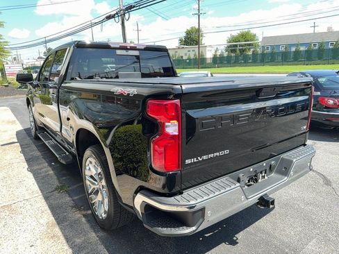 Used 2019 Chevrolet Silverado 1500 LTZ w/ LTZ Plus Package AWD/4WD image 4