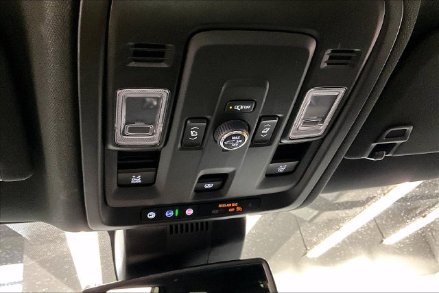 Used 2025 Chevrolet Tahoe RST w/ Comfort Package AWD/4WD image 35