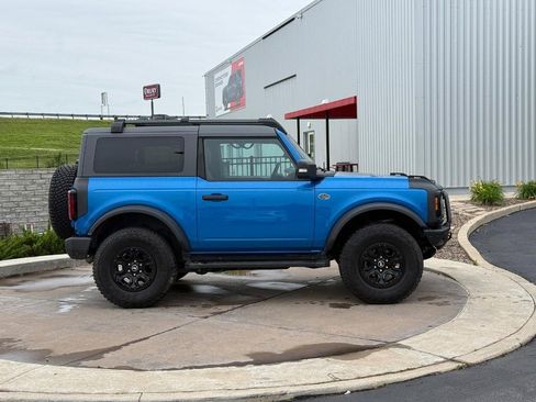 Used 2023 Ford Bronco Wildtrak AWD/4WD image 2
