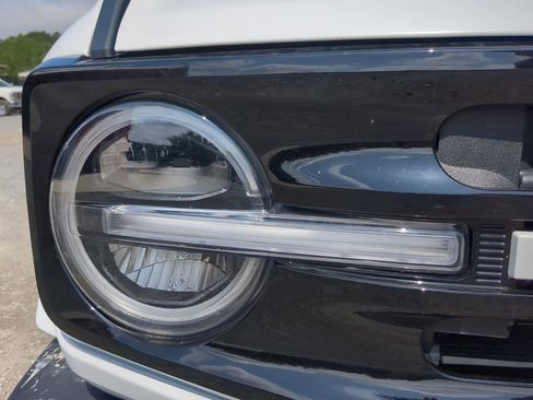 Used 2025 Ford Bronco Outer Banks w/ Matte Film Protection Package image 10