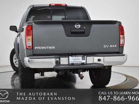 Used 2016 Nissan Frontier SV image 9