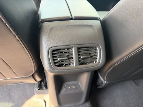 Used 2024 Buick Envision Preferred AWD/4WD image 10
