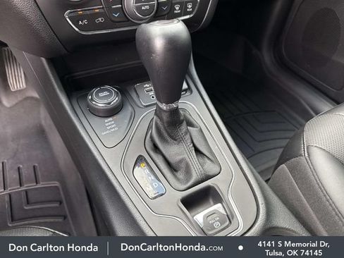 Used 2022 Jeep Cherokee Latitude Lux AWD/4WD image 25