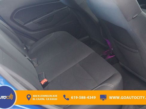 Used 2018 Ford Fiesta SE image 13