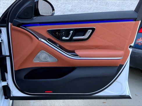 Used 2025 Mercedes-Benz S 63 AMG S image 20