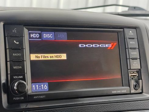 Used 2020 Dodge Grand Caravan SE FWD image 31