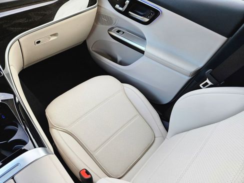 New 2026 Mercedes-Benz GLC 300 4MATIC image 15