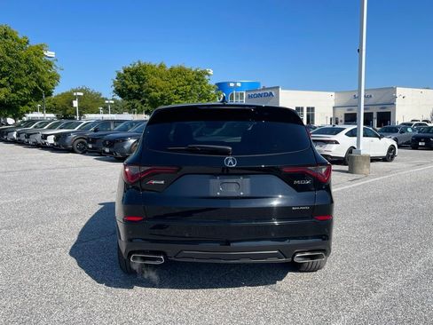 Used 2023 Acura MDX A-Spec AWD/4WD image 5